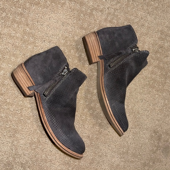 Dolce Vita Shoes - Stylish Black Ankle Boots